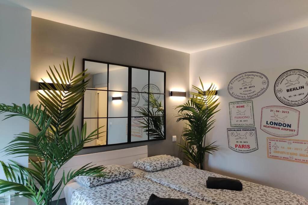 Studio City Centre-Atocha-Delicias-WiFi,A/C Apartamento *